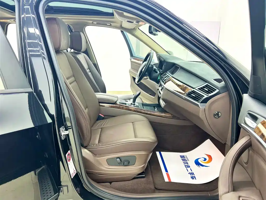 BMW X5 2013 — фото 17