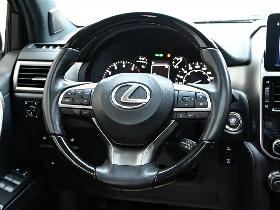Lexus GX 2023 — фото 19