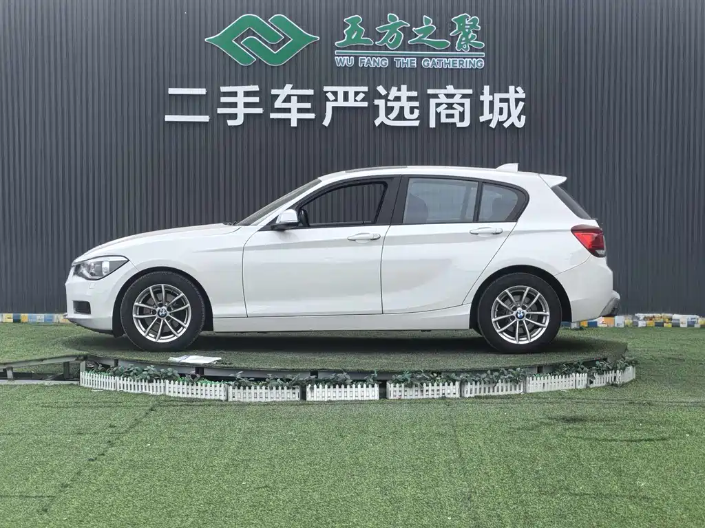 BMW 1 Series 2013 — фото 21