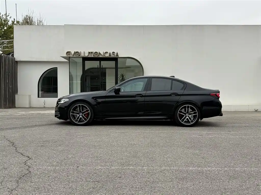 BMW M5 2021 — фото 4