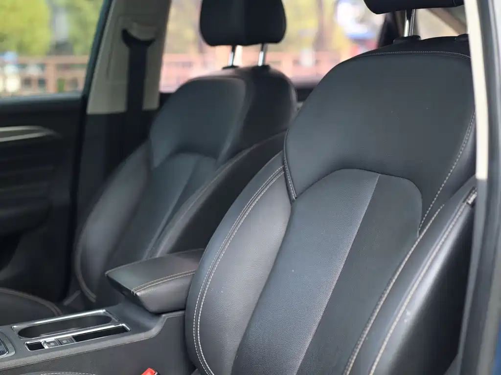 Roewe i6 Classic 2018 — фото 17