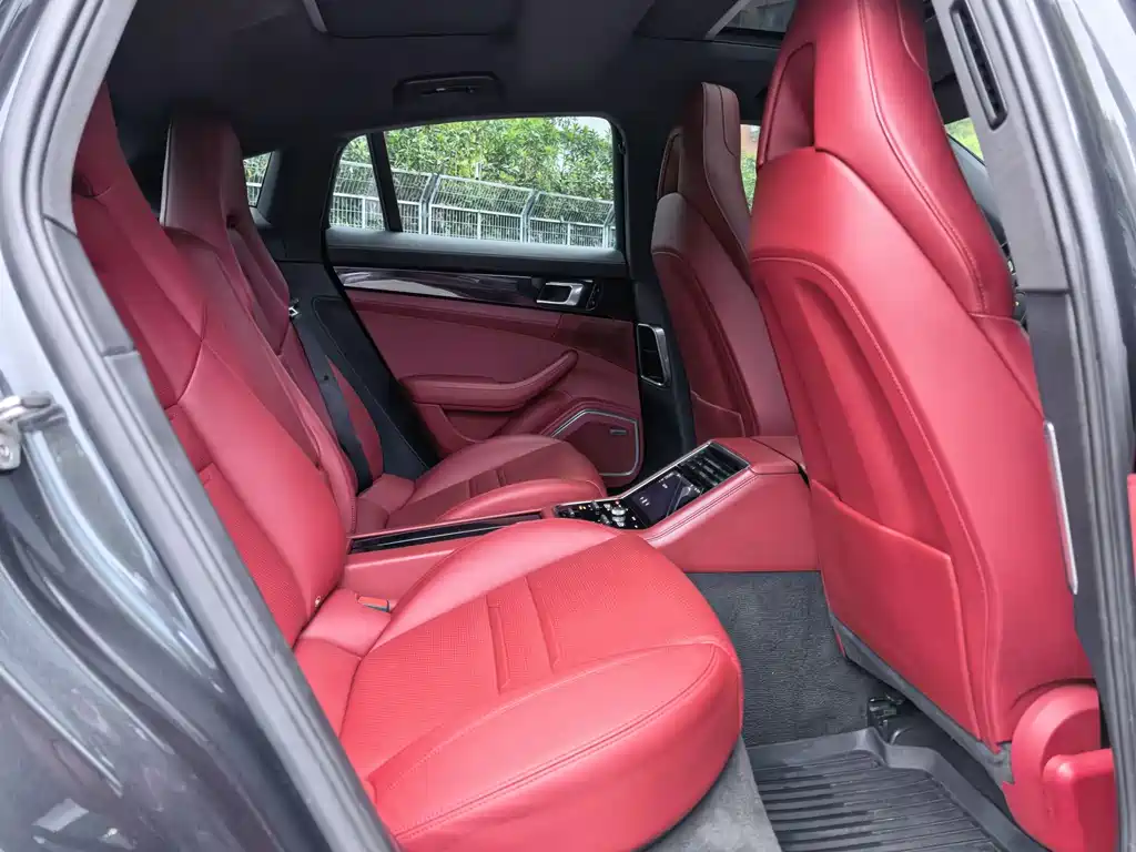 Porsche Panamera 2020 — фото 15