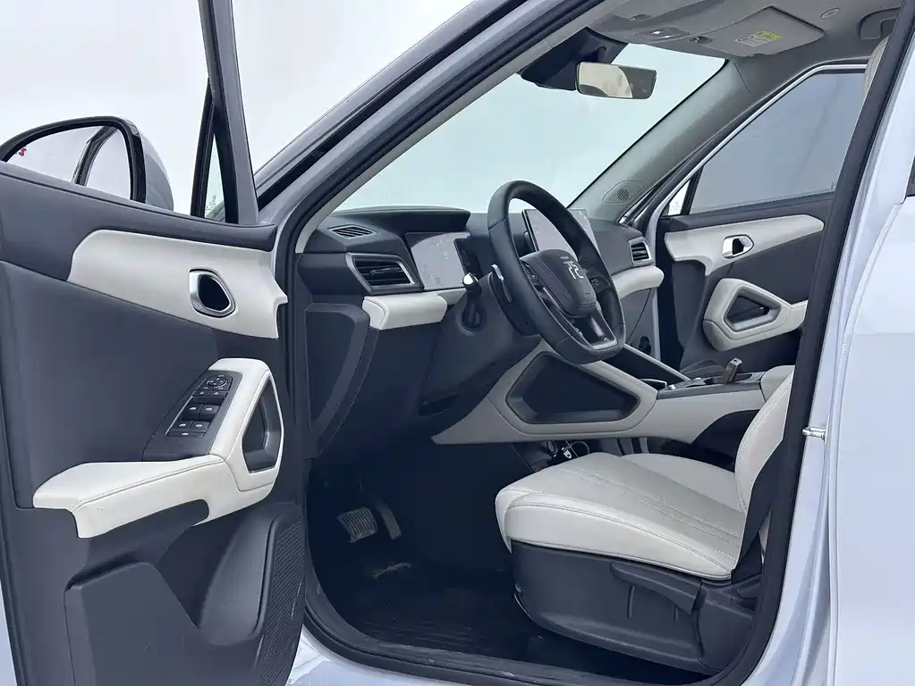 BYD Yuan UP 2025