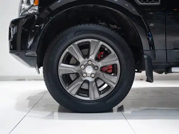 Land Rover Discovery 2015
