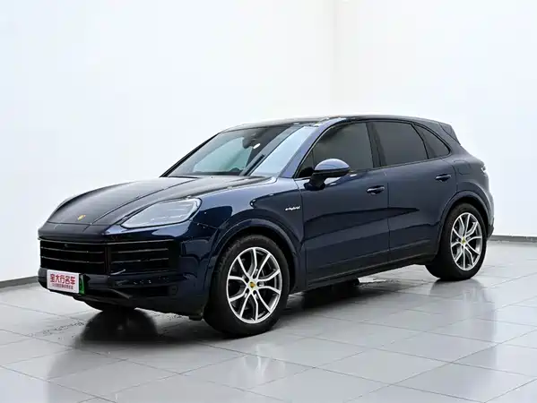 Porsche Cayenne New Energy 2024