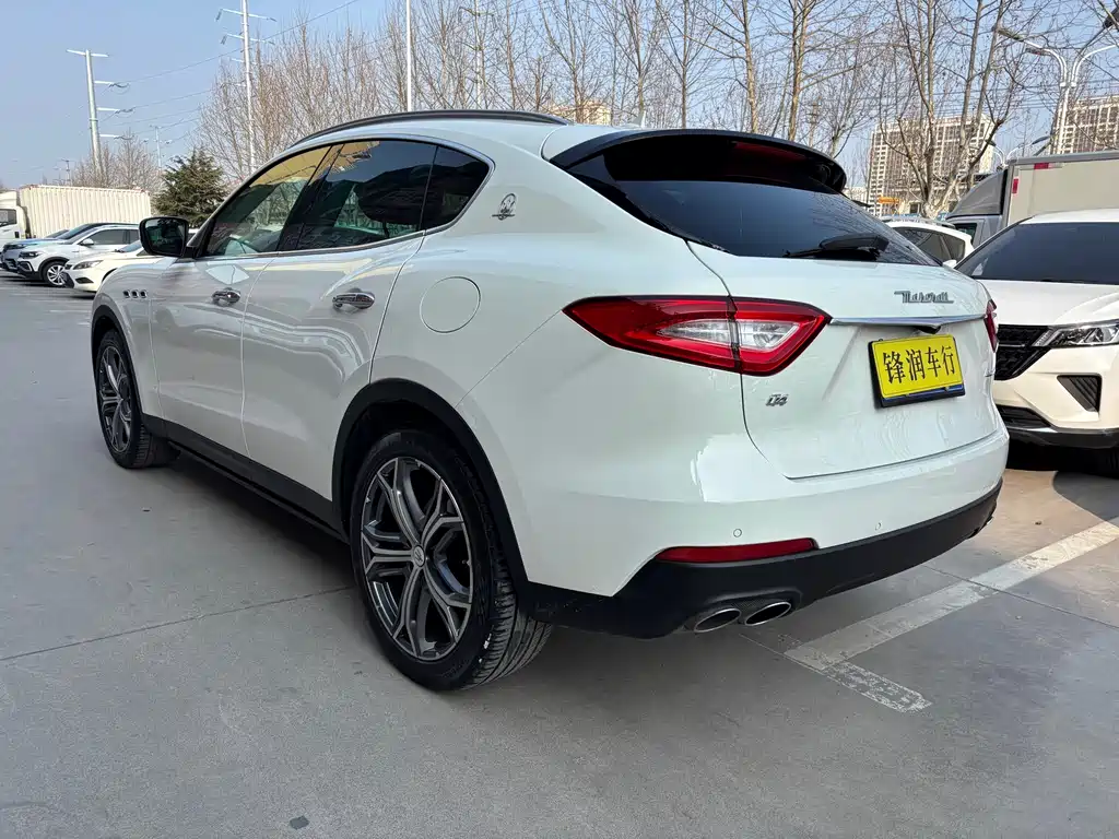 Maserati Levante 2020 — фото 4
