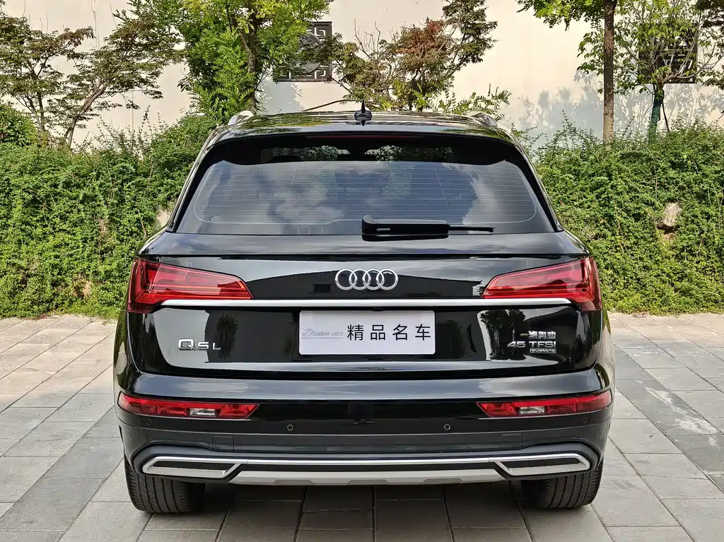 Audi Q5L 2022 — фото 6