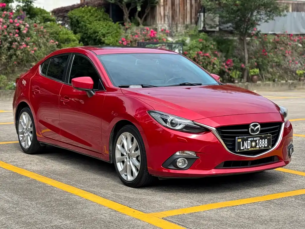 Mazda 3 Axela 2016 — фото 3