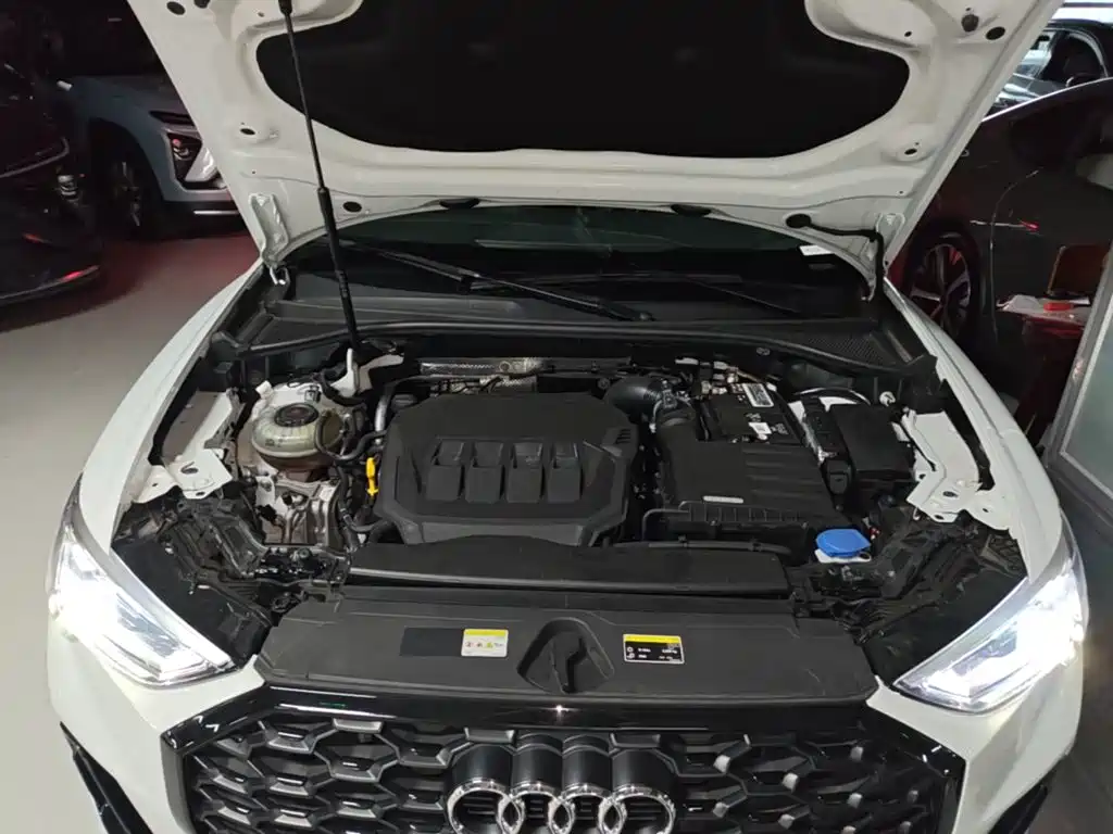 Audi Q3 Sportback 2023 — фото 20