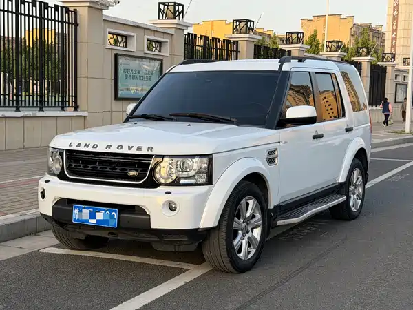 Land Rover Discovery 2013