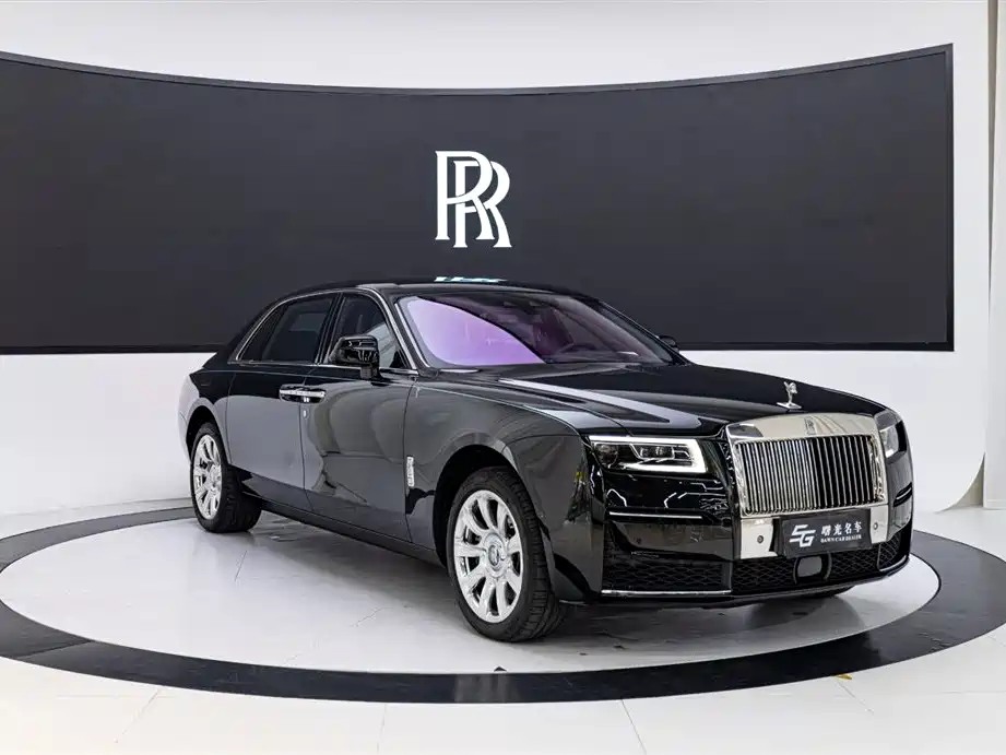 Rolls-Royce Ghost 2023 — фото 3