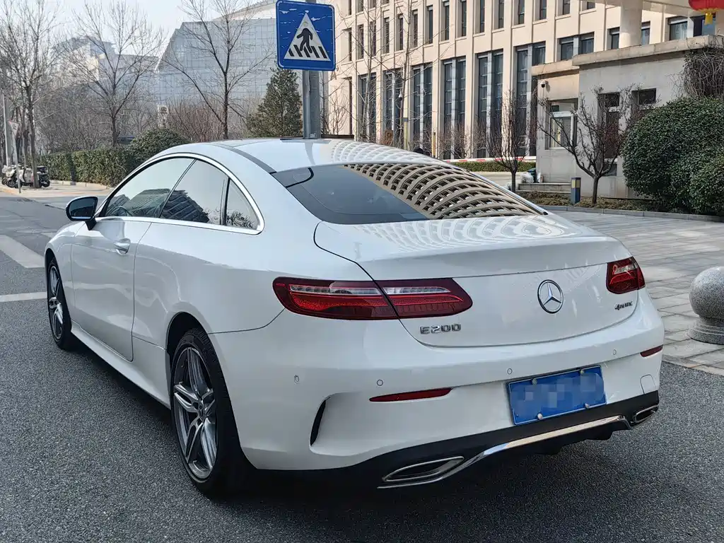 Mercedes-Benz E-Class 2019 — фото 2