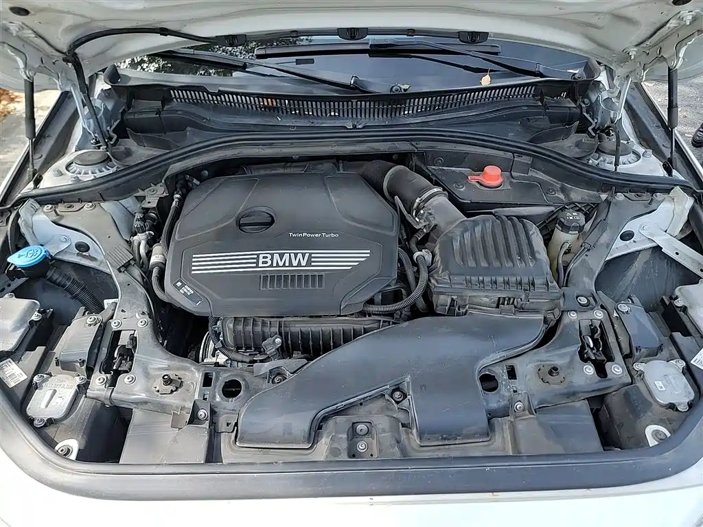 BMW 1 Series 2023 — фото 11