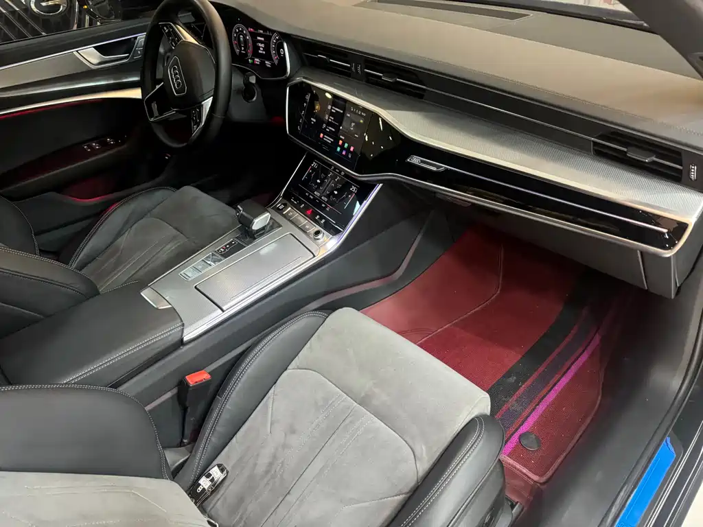 Audi A6L 2023 — фото 11