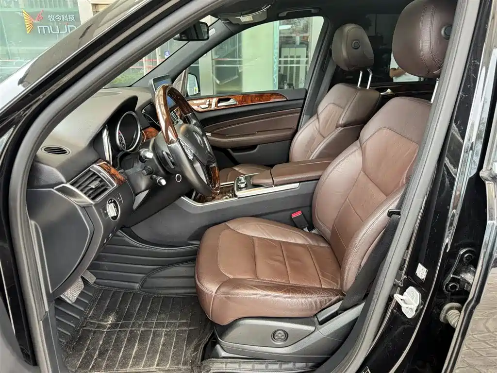 Mercedes-Benz M-Class 2015 — фото 6