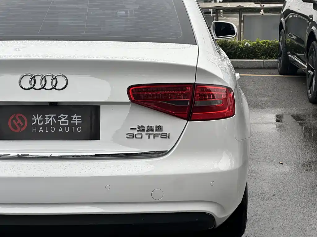 Audi A4L 2016 — фото 8