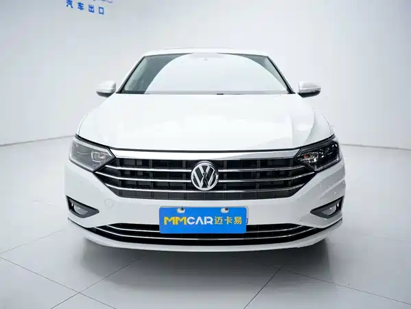 Volkswagen Sagitar 2021