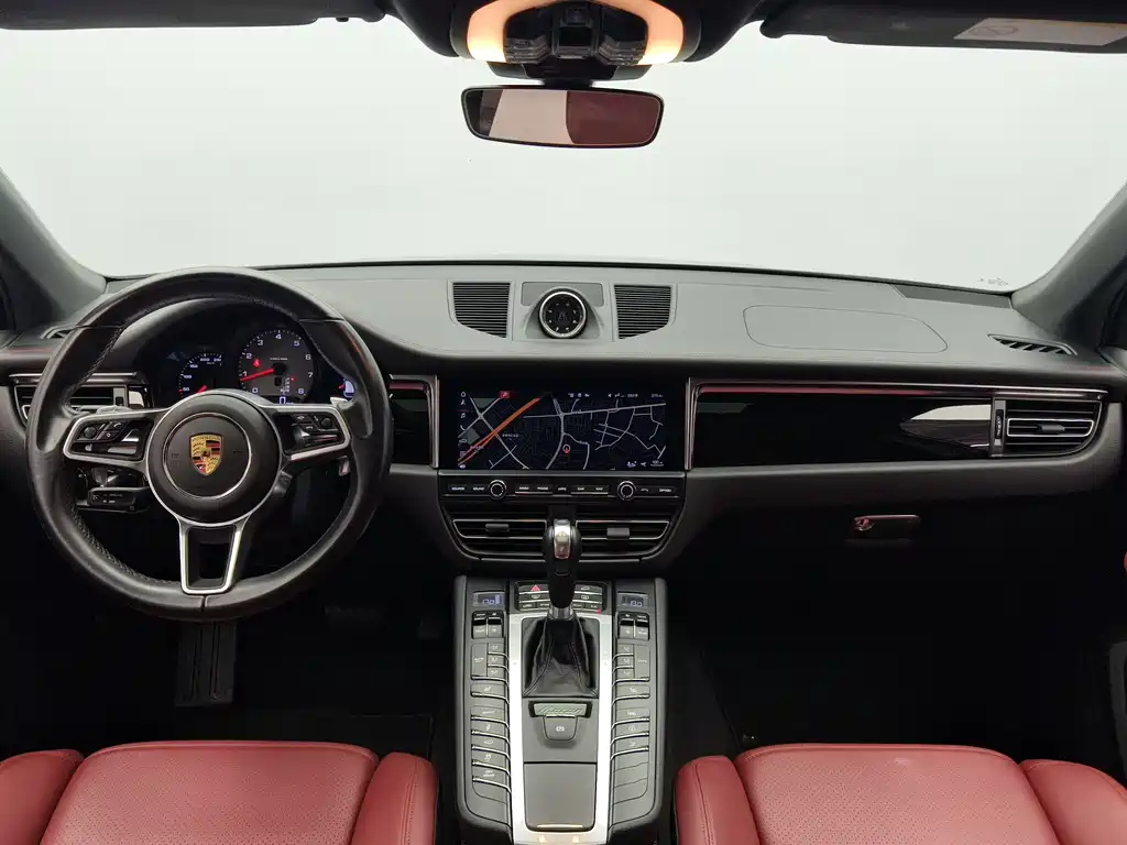 Porsche Macan 2021 — фото 14