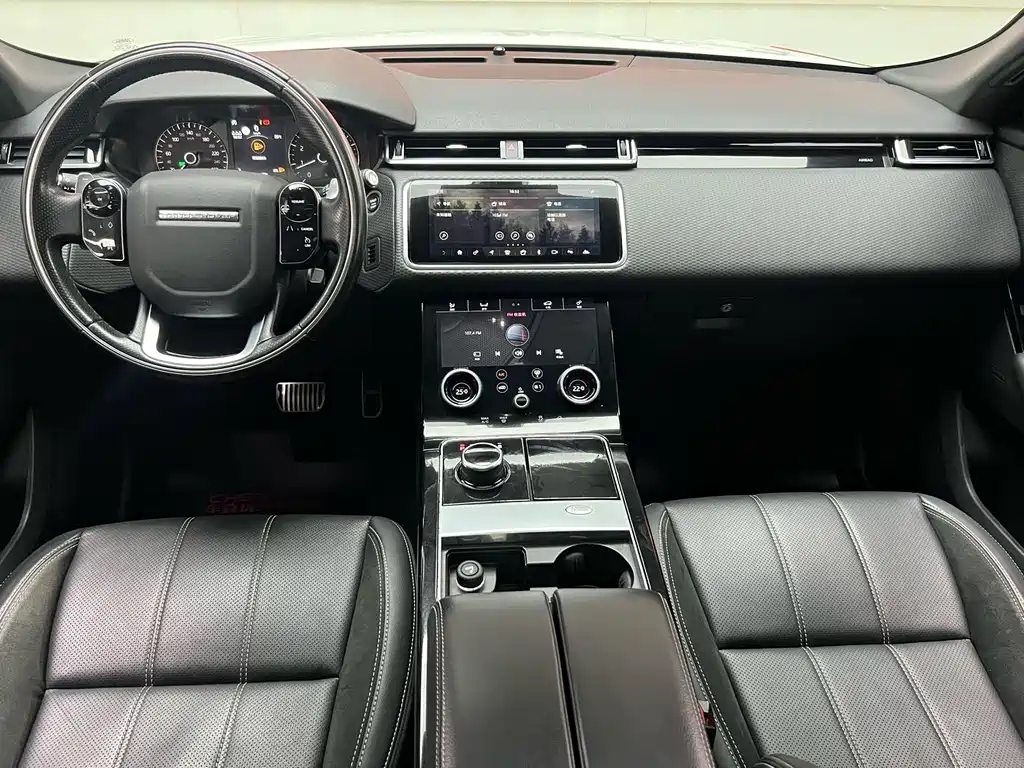Land Rover Velar 2019 — фото 12