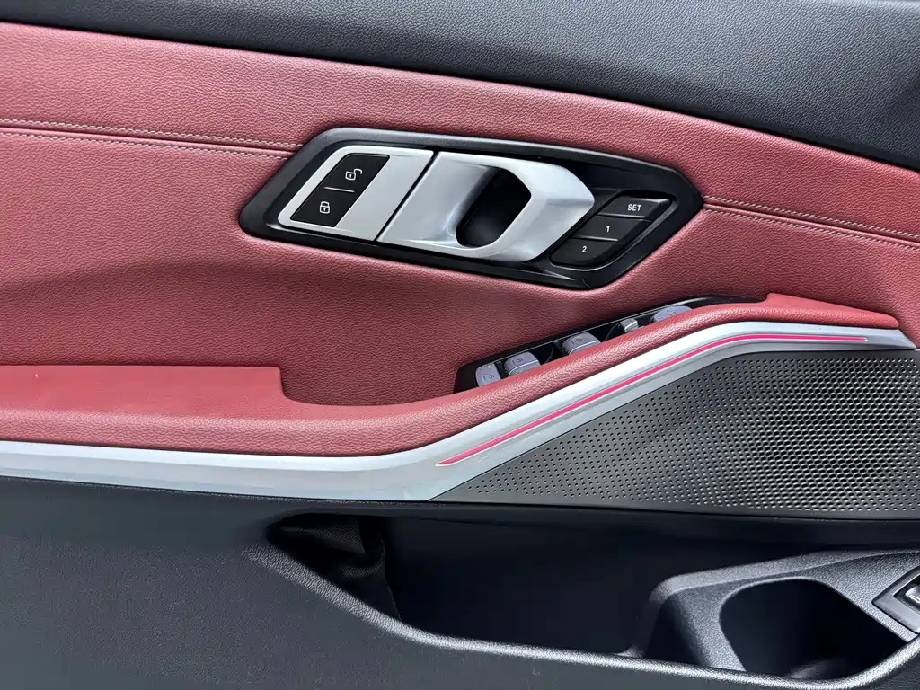 BMW 3 Series 2024