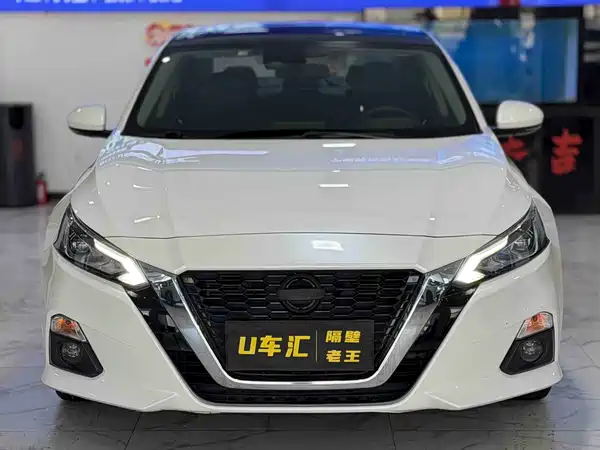 Nissan Teana 2021