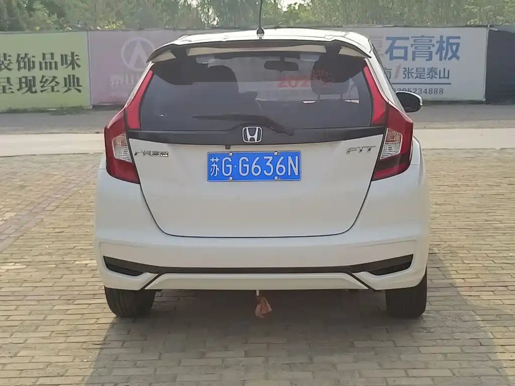 Honda Fit 2018 — фото 5