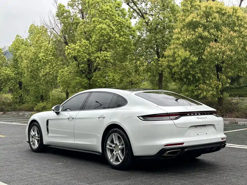 Porsche Panamera 2024 — фото 15
