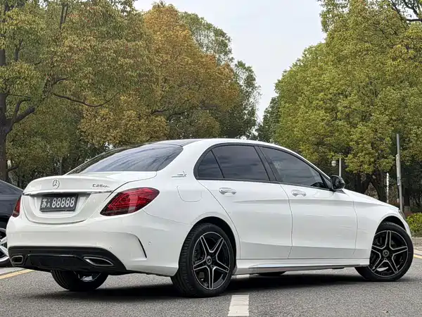 Mercedes-Benz C-Class 2021