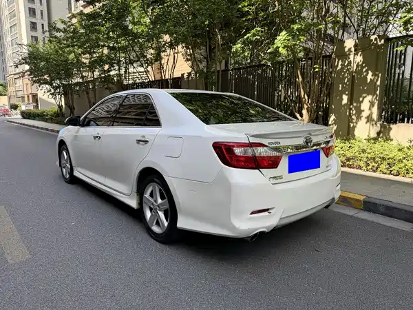 Toyota Camry 2014