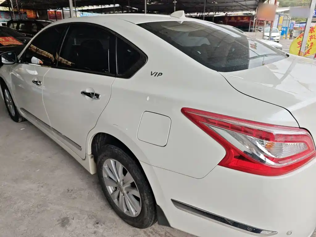 Nissan Teana 2016