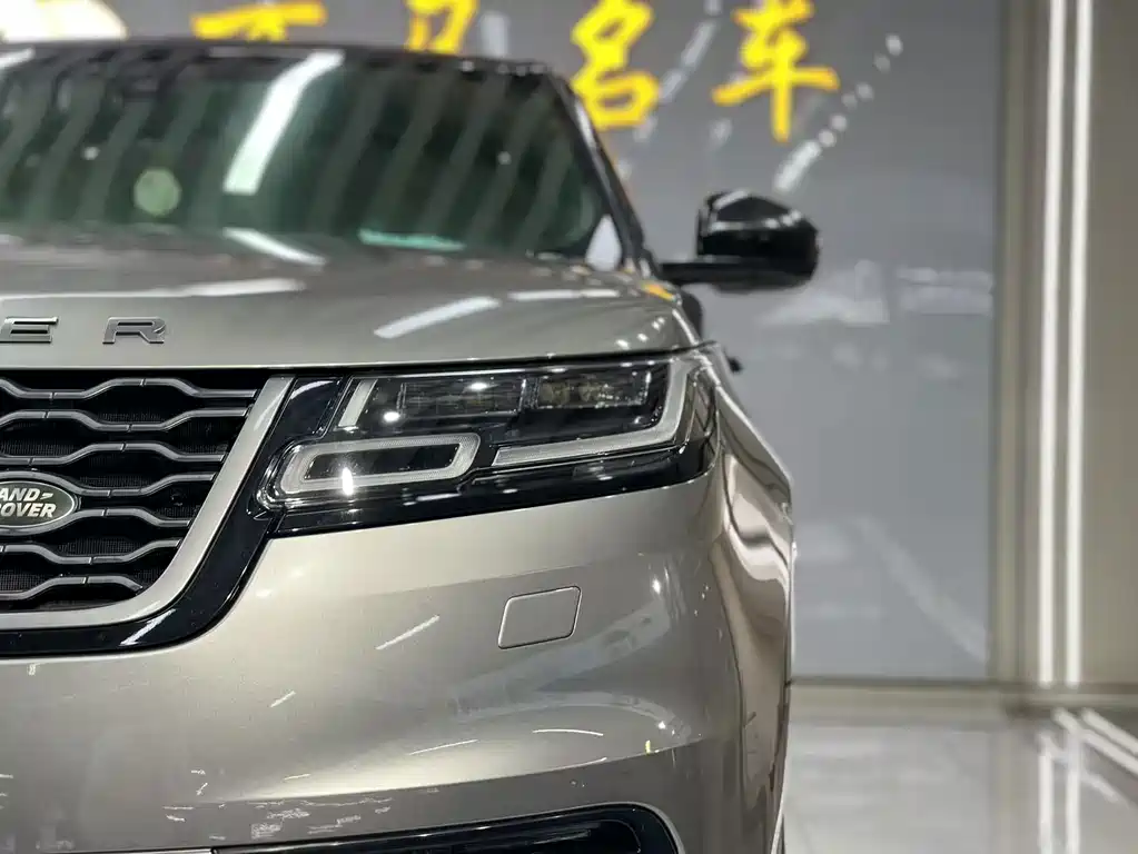 Land Rover Range Rover Velar 2018 — фото 8