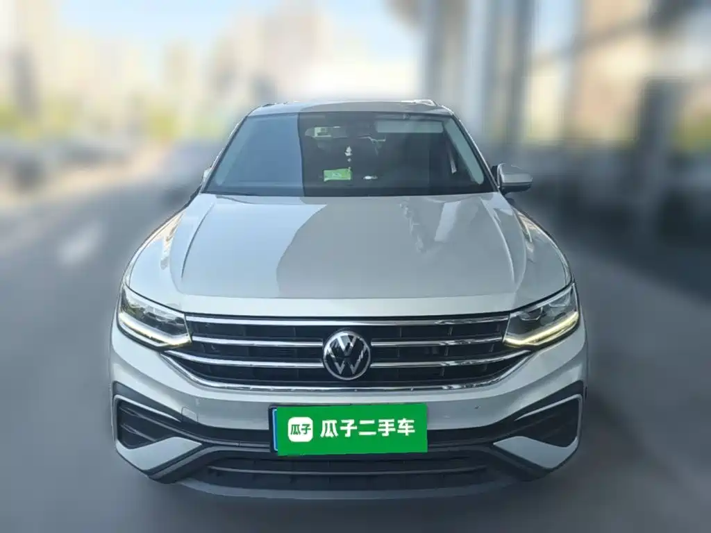 Volkswagen Tiguan L 2022