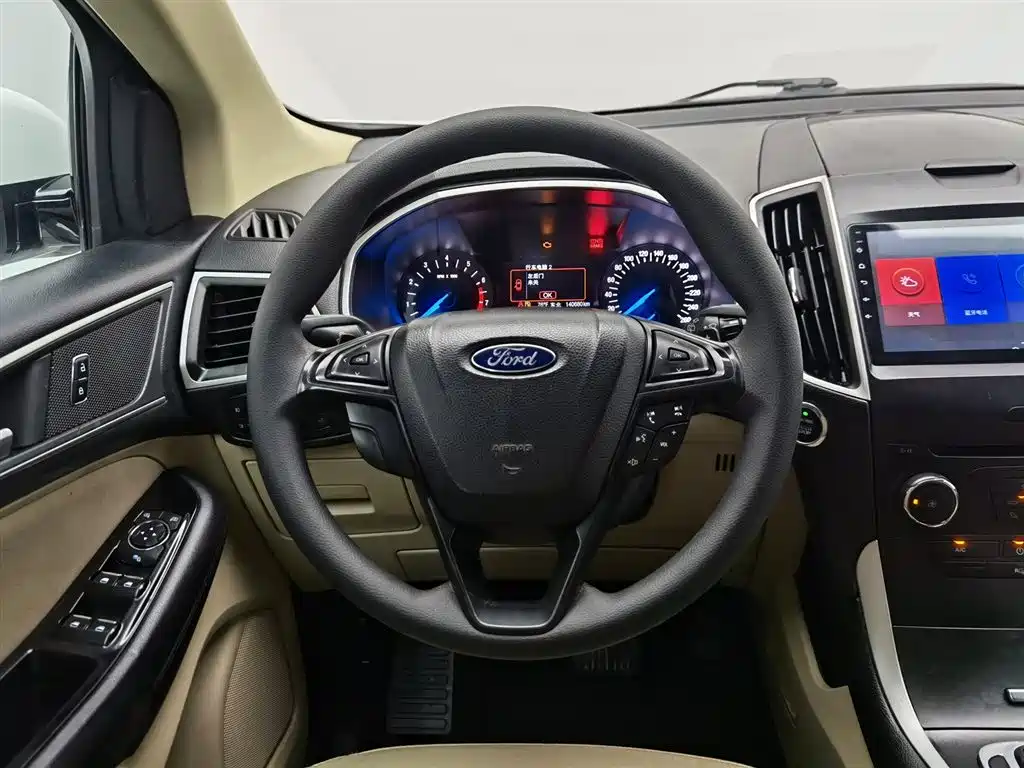 Ford Edge 2015 — фото 11