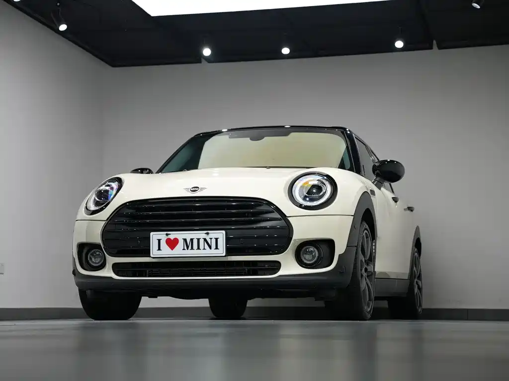 MINI Clubman 2020 — фото 3