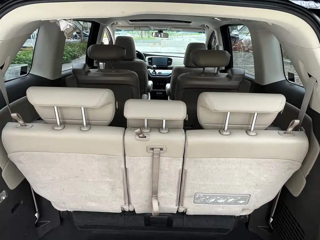 Honda Odyssey 2018 — фото 19