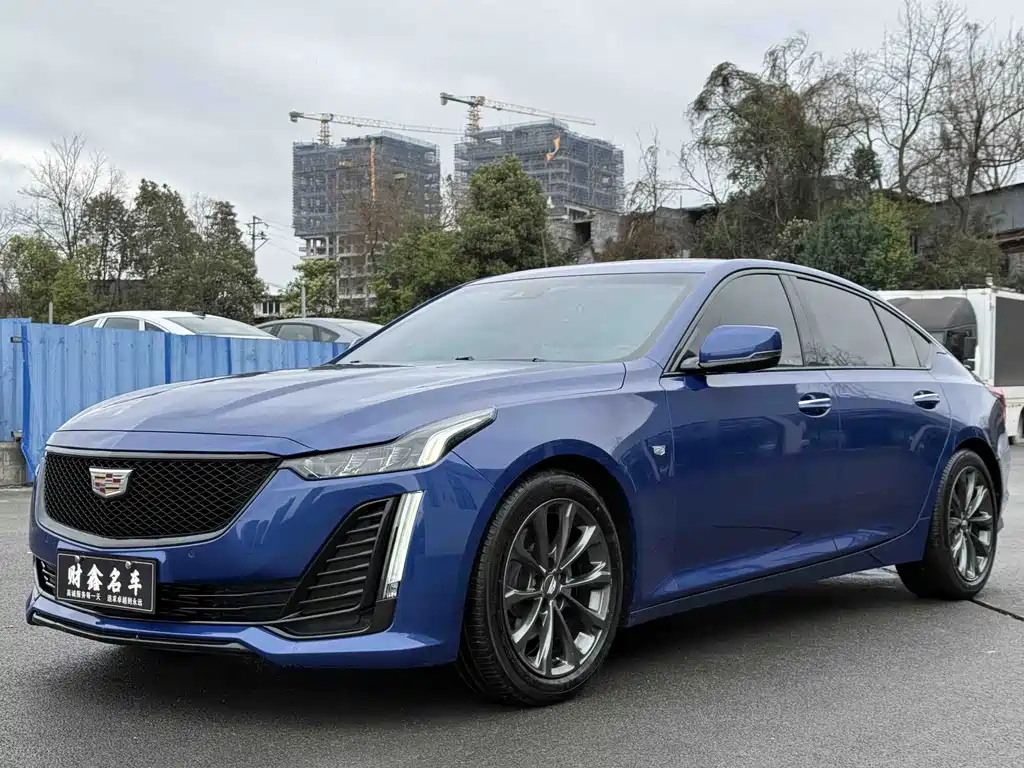 Cadillac CT5 2021 — фото 1