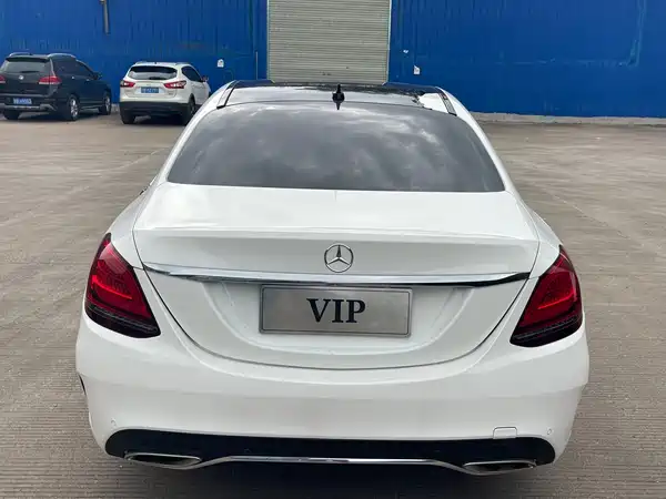 Mercedes-Benz C-Class 2018