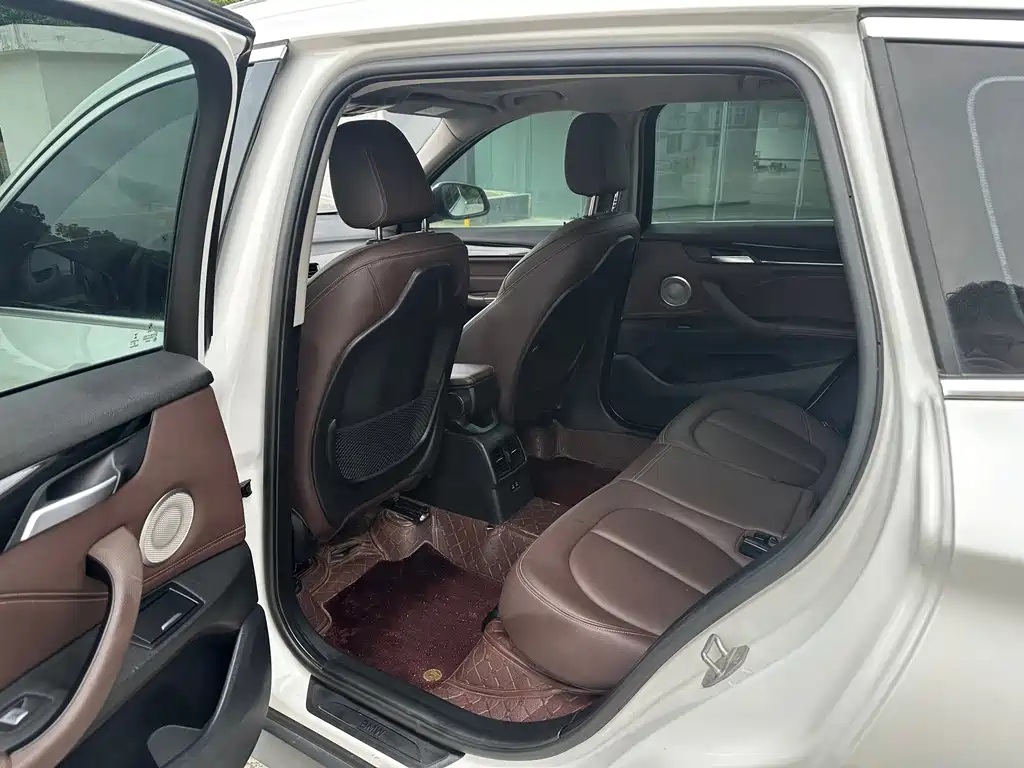 BMW X1 2023