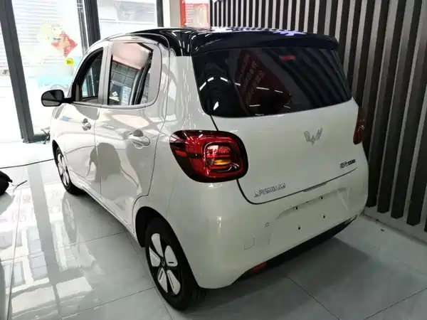Wuling Hongguang MINIEV 2025