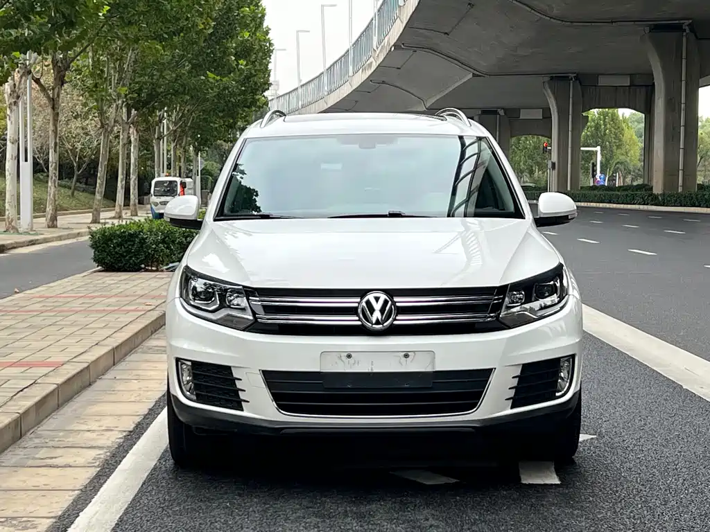Volkswagen Tiguan 2016 — фото 2