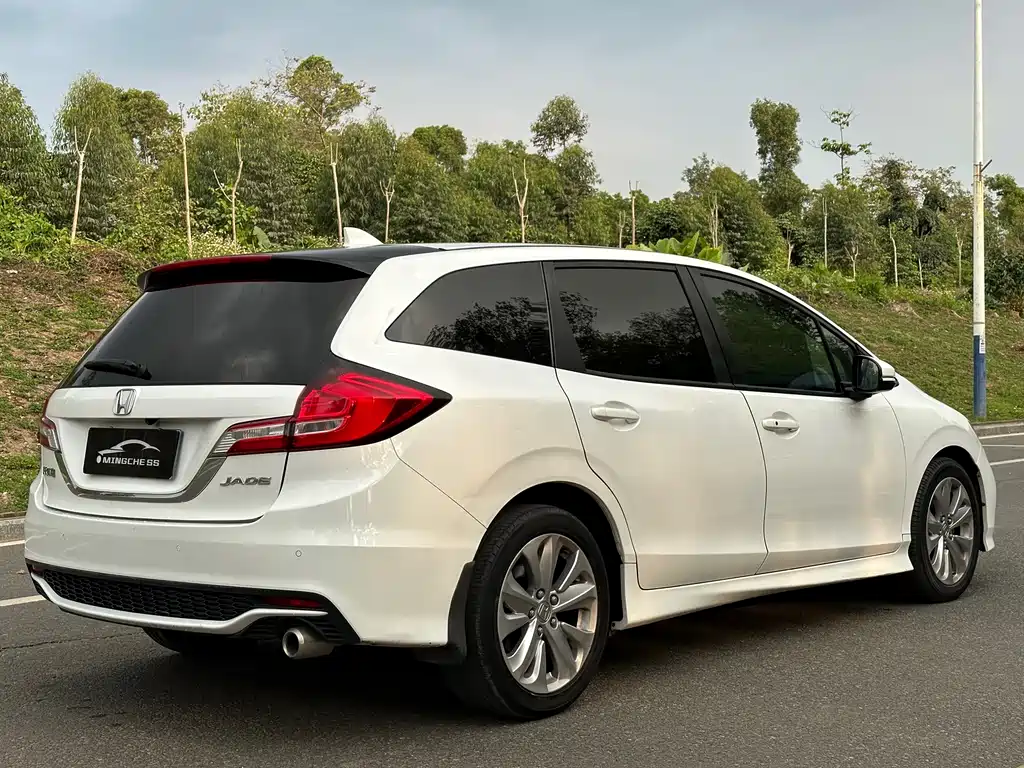 Honda Jade 2018 — фото 10