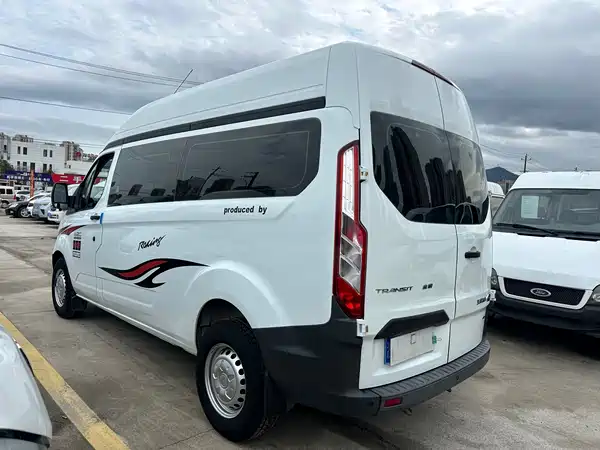 Ford Transit 2023