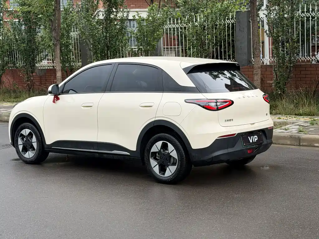 Geely Galaxy Starwish 2025