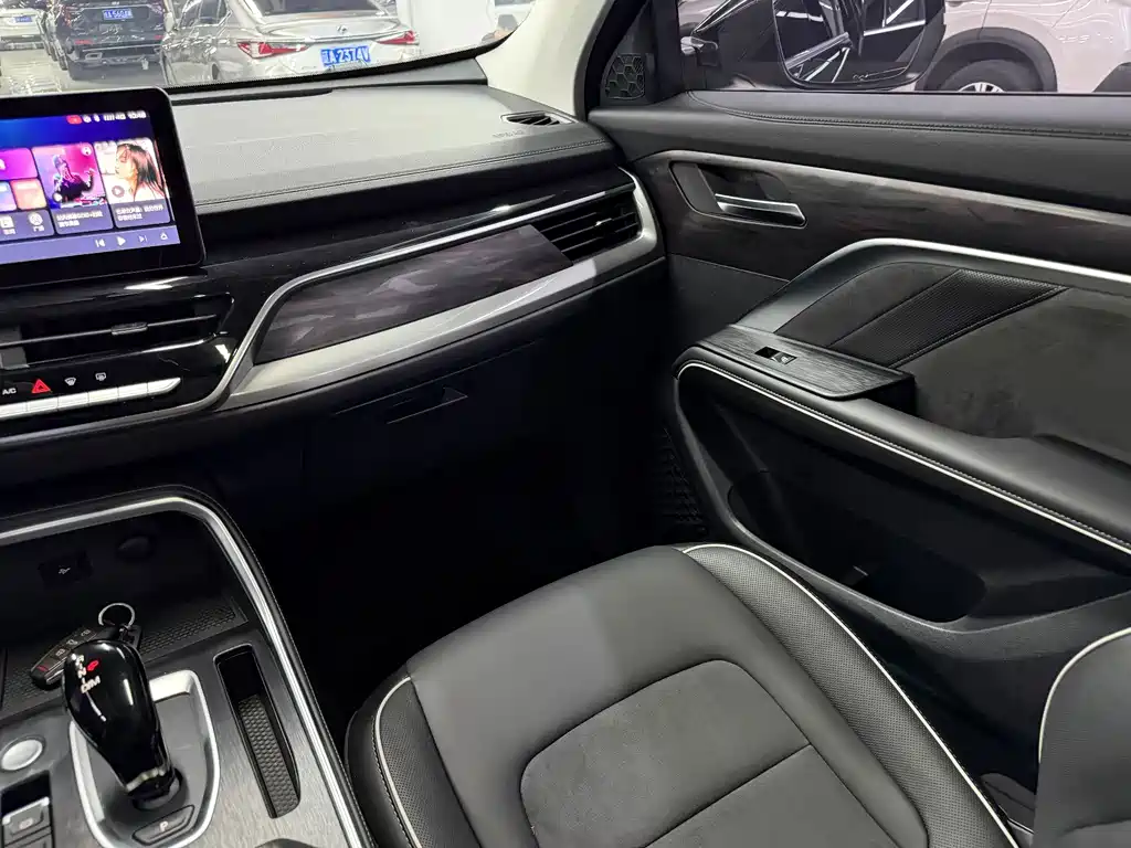 Haval H6 2022 — фото 12