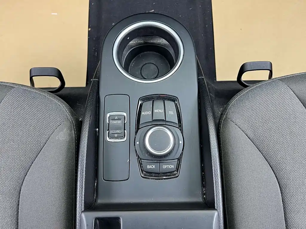 BMW i3 2017 — фото 16