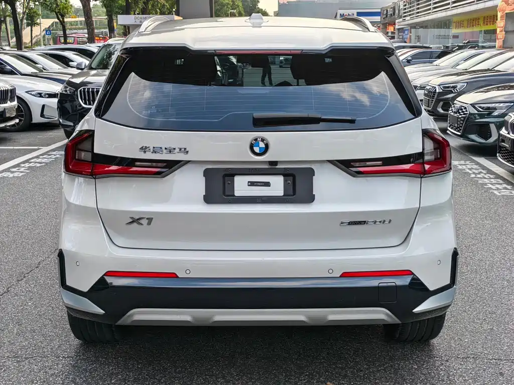 BMW X1 2023 — фото 5