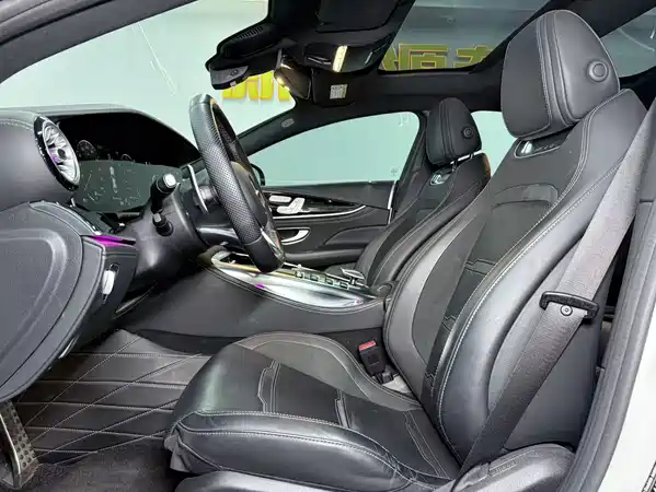 Mercedes-Benz AMG GT 2023