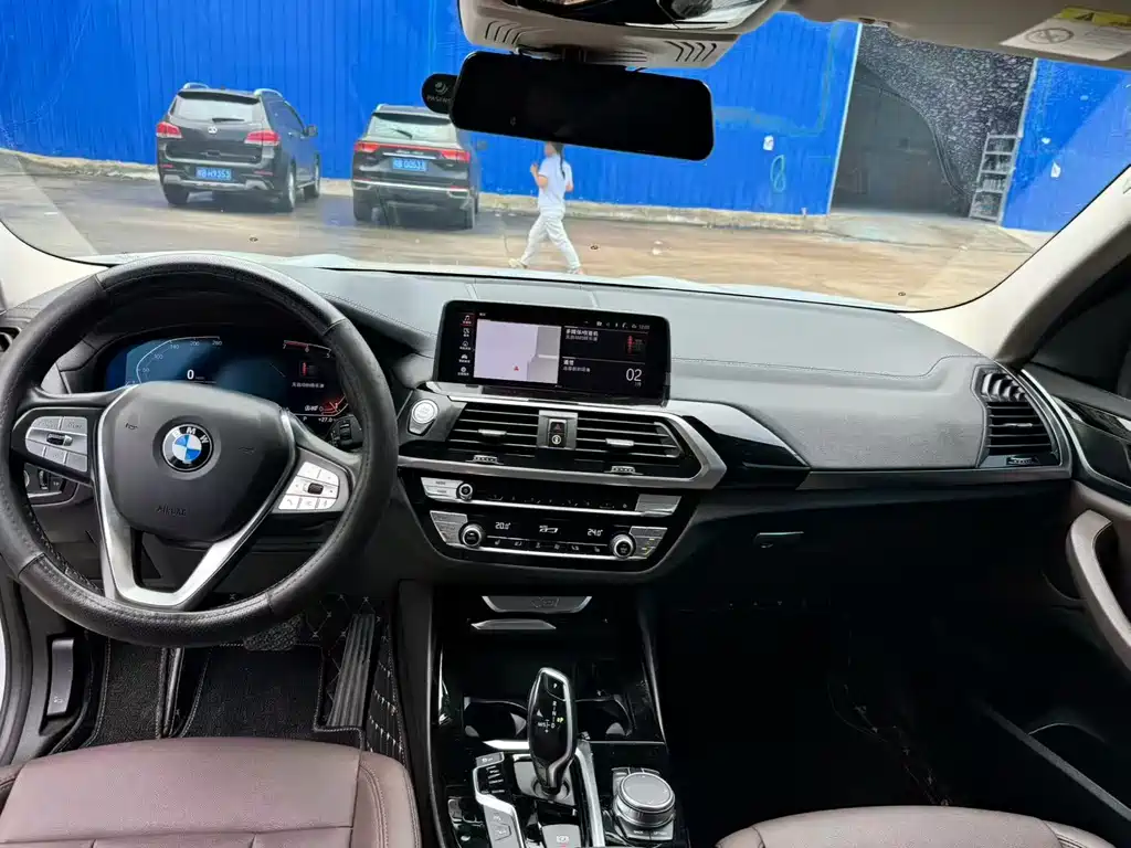 BMW X3 2020 — фото 9