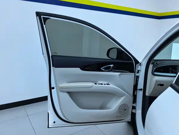 Geely Galaxy Starwish 2025