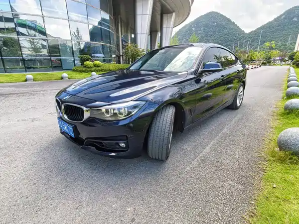 BMW 3 Series GT 2019